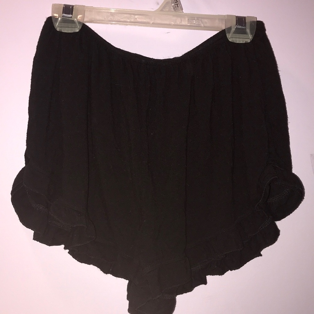 Brandy Melville Vodi Shorts